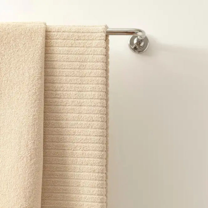 Towel Bar in Bathroom: